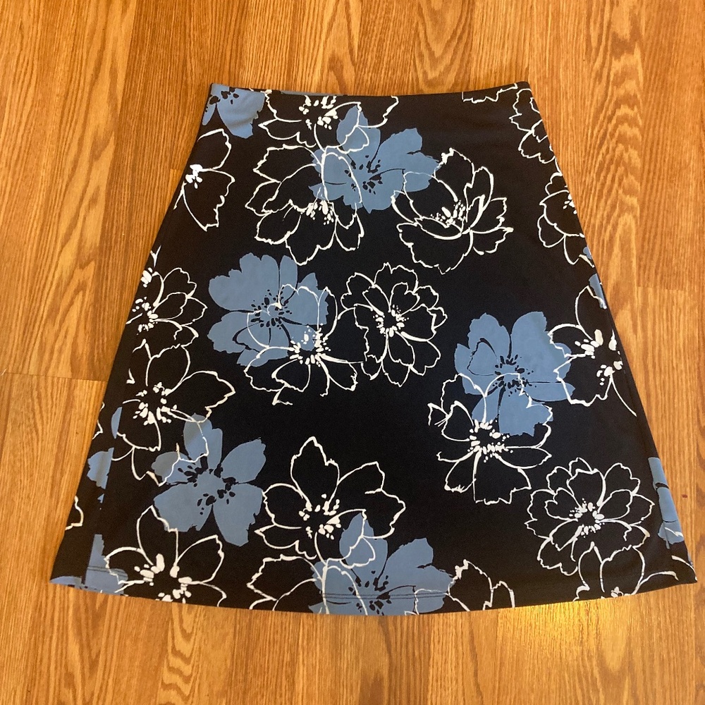 The Limited Skirt